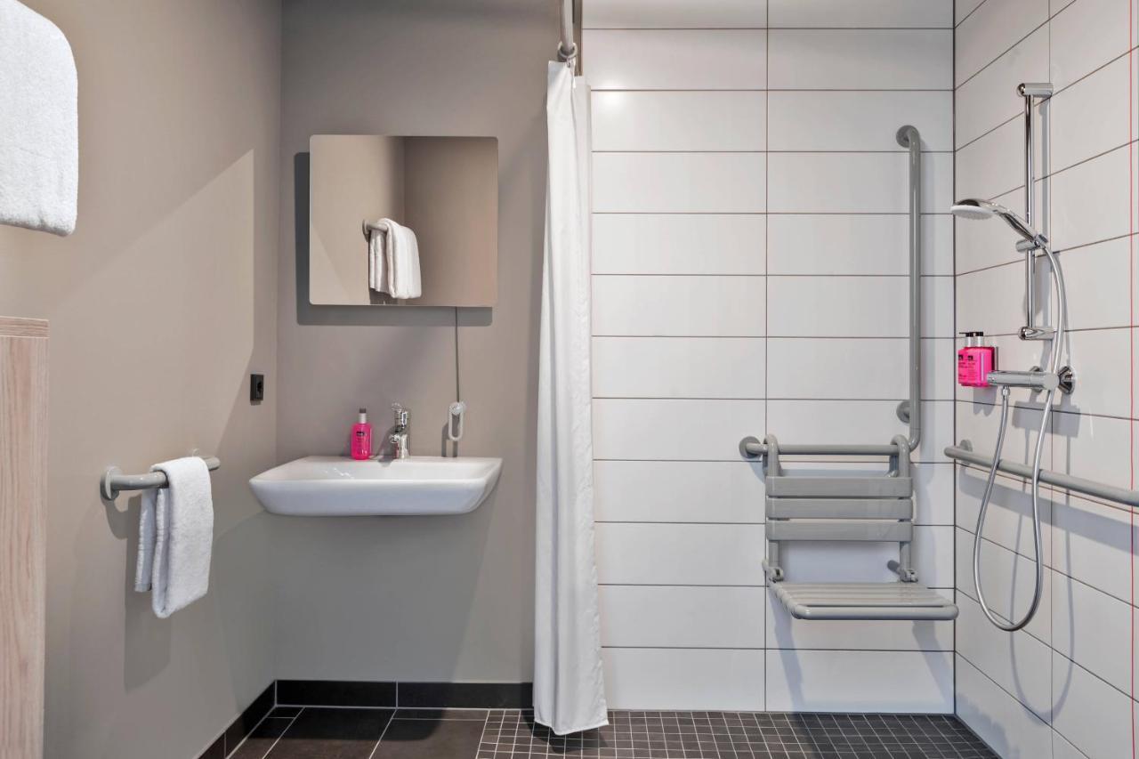 Moxy Hamburg City Εξωτερικό φωτογραφία